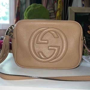 Authentic Gucci small soho disco bag. Absolutely stunning bag, gently loved